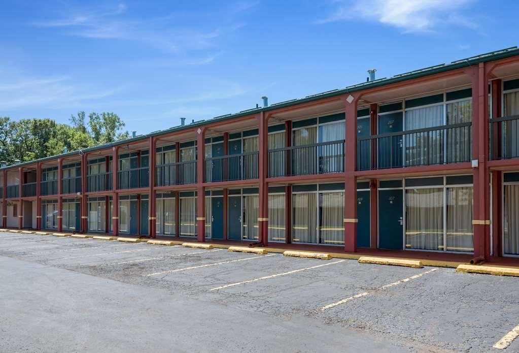 Americas Best Value Inn St. Joseph At I-29 Exteriér fotografie