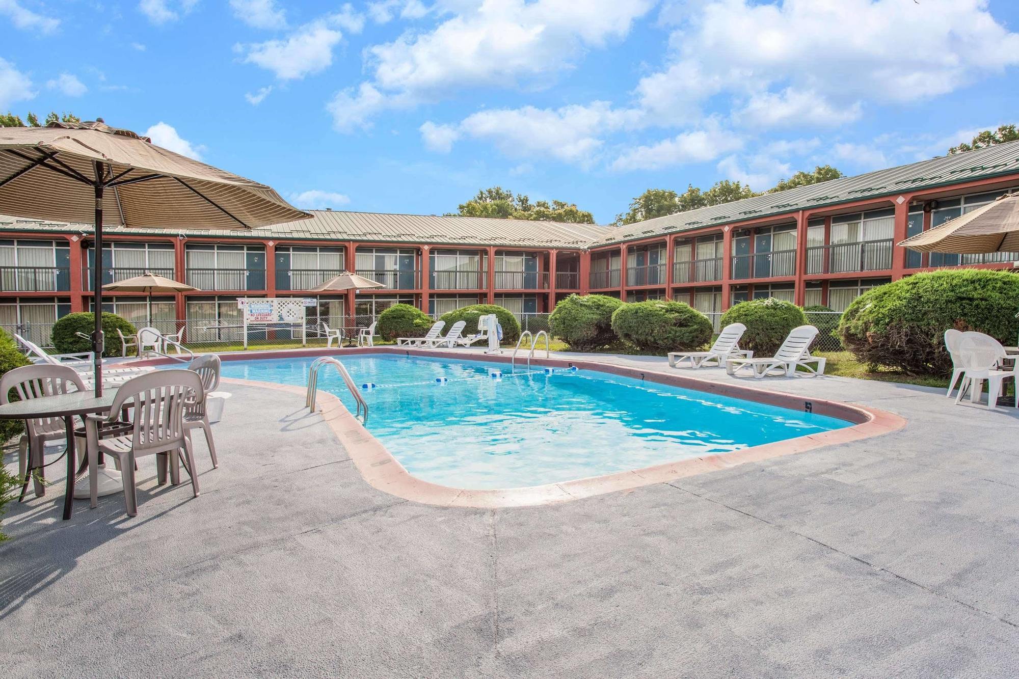 Americas Best Value Inn St. Joseph At I-29 Exteriér fotografie